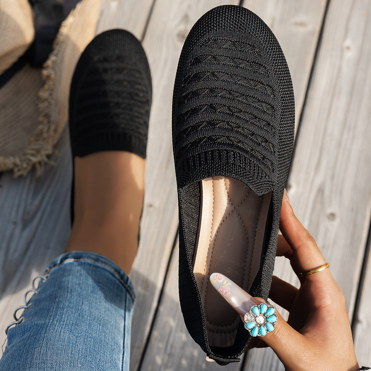 Plus-size Breathable Low-cut Knit Shoes For Women